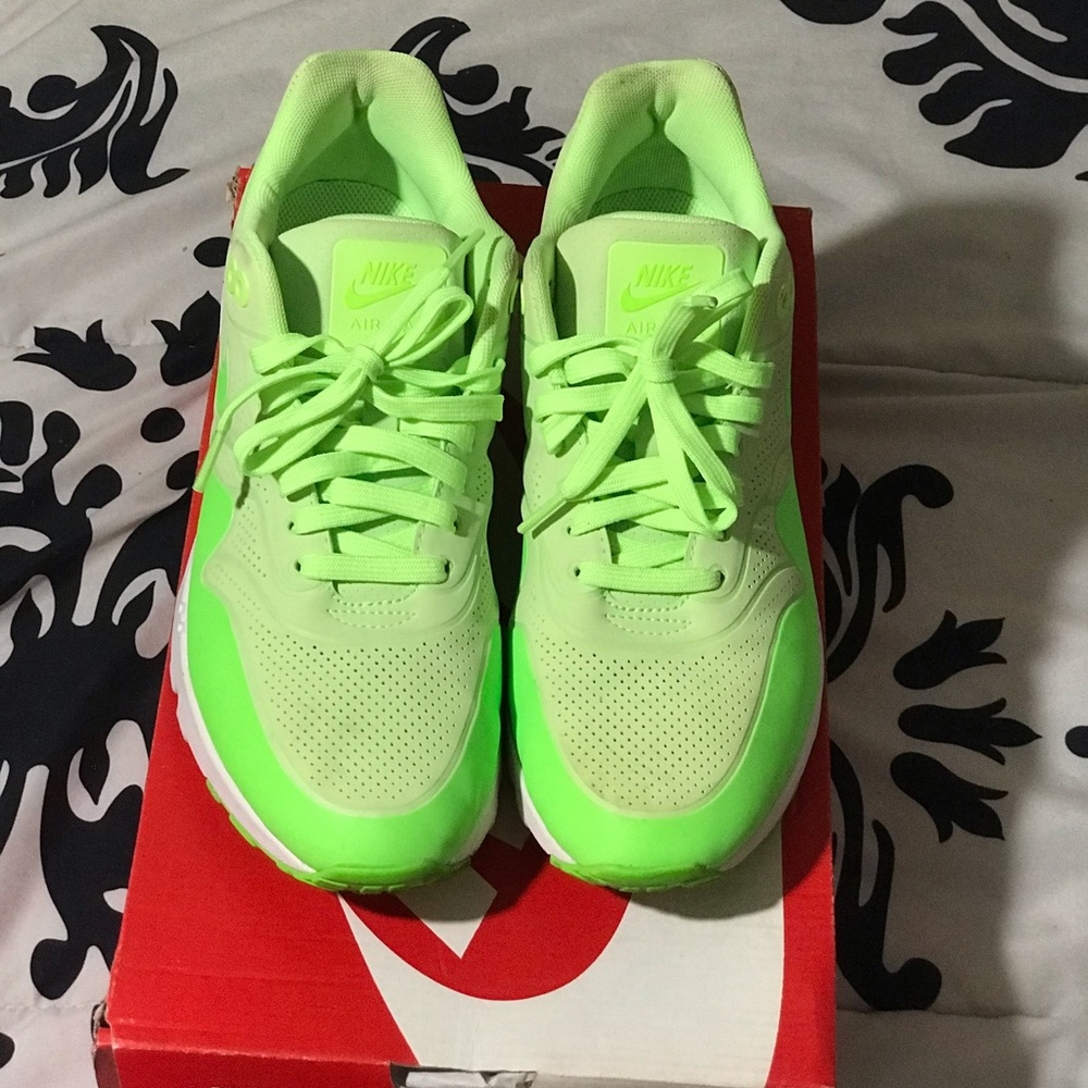 Air Max One Neon Green 🤩